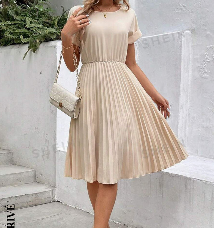 Austyn | Summer Pleated Dress