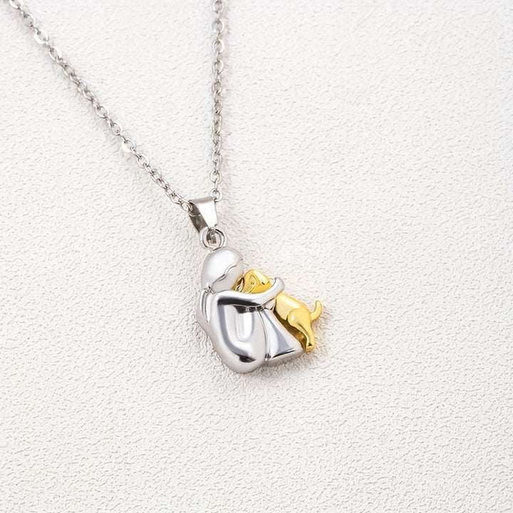 Julia | Loyal Embrace Necklace