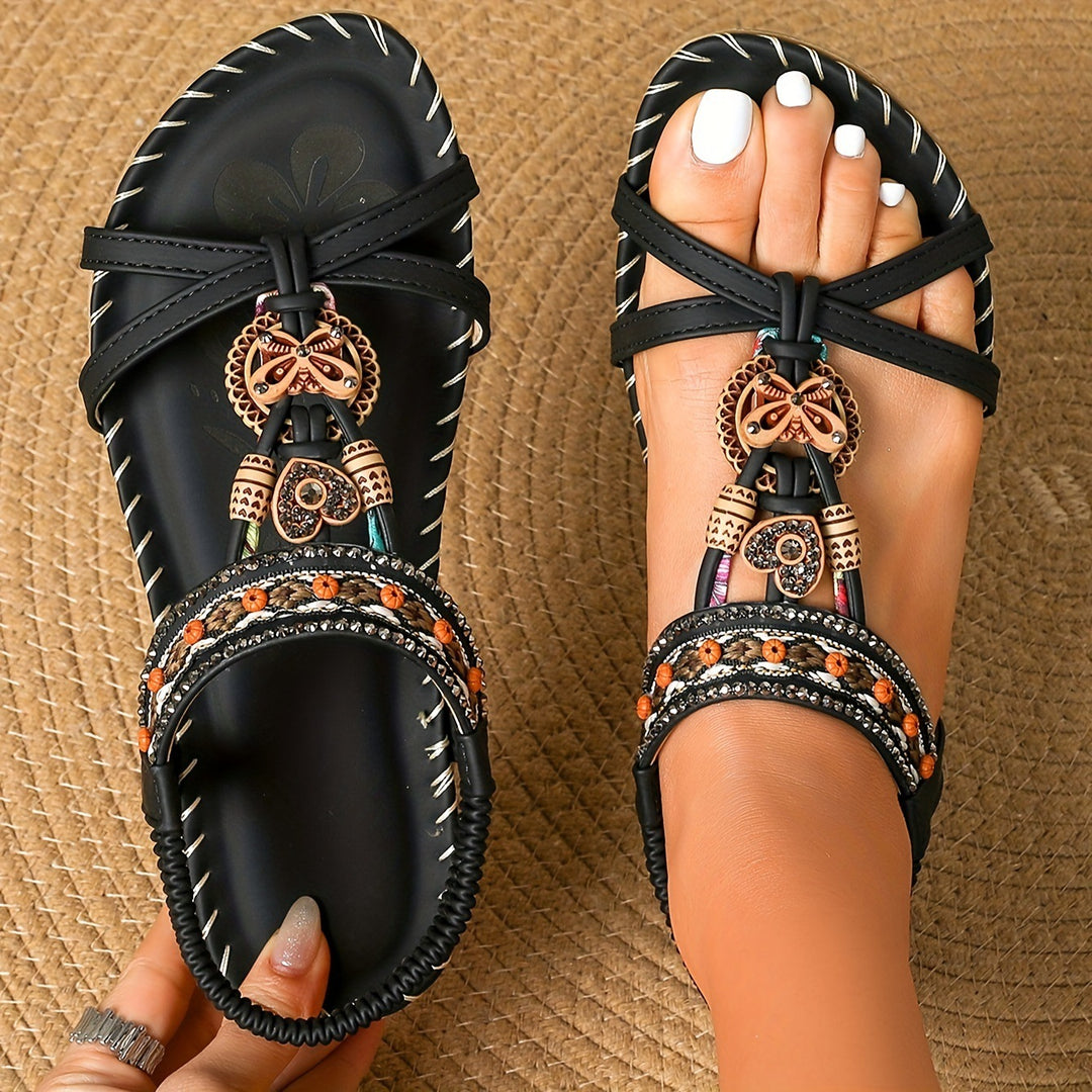 Vienna | Detailed Charm Sandals