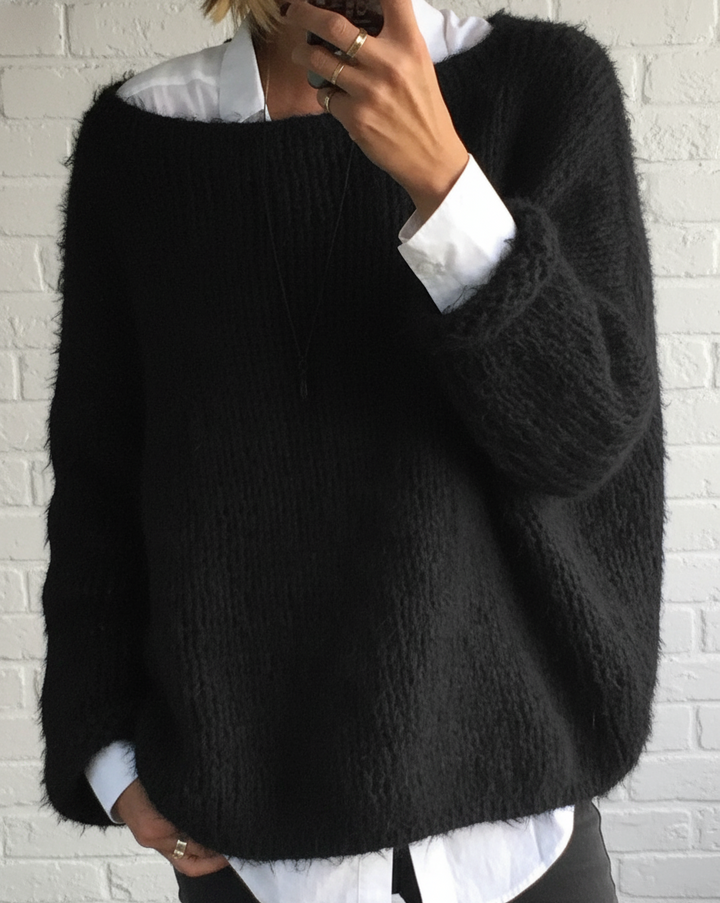 Lirra™ | Minimalist Knit Sweater